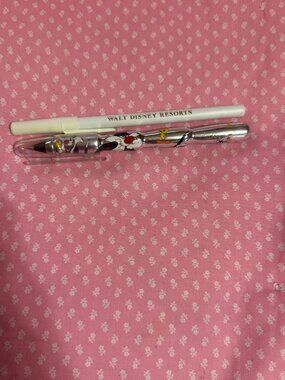 Vintage Walt Disney Pens Sylvester And Tweety